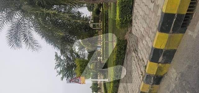 گلبرگ ریزیڈنشیا - بلاک ای گلبرگ ریزیڈنشیا,گلبرگ,اسلام آباد میں 1 کنال رہائشی پلاٹ 3.25 کروڑ میں برائے فروخت۔ گلبرگ ریزیڈنشیا - بلاک ای گلبرگ ریزیڈنشیا,گلبرگ,اسلام آباد میں 1 کنال رہائشی پلاٹ 3.25 کروڑ میں برائے فروخت۔