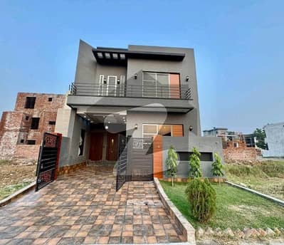 Idyllic Prime Location House Available In Citi Housing Society For sale
