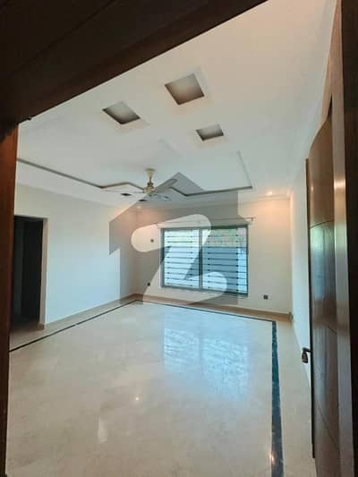 12 Marla (40*80) Full House Available For Rent in G15