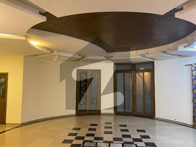 A Luxury 40x100 (444 Sqy) House Is Available For Sale In F-6/1