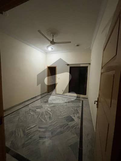 3 Bedrooms Unfurnished Apartment Available For Rent In Golra Sharif Near E11 2