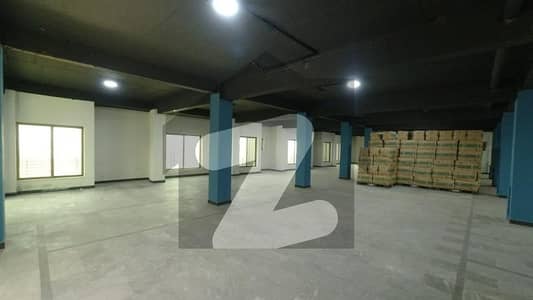 جدہ ٹاؤن اسلام آباد میں 2 کنال Studio عمارت 27.0 لاکھ میں کرایہ پر دستیاب ہے۔
