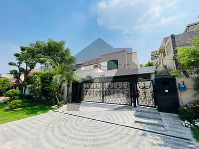 Defence 1 Kanal Just Like Brand New Fully Furnished Luxurious Bungalow Cheapest Price Near To Park