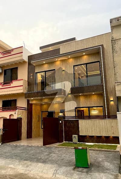 ڈی ۔ 12 اسلام آباد میں 3 کمروں کا 4 مرلہ مکان 5.3 کروڑ میں برائے فروخت۔ ڈی ۔ 12 اسلام آباد میں 3 کمروں کا 4 مرلہ مکان 5.3 کروڑ میں برائے فروخت۔