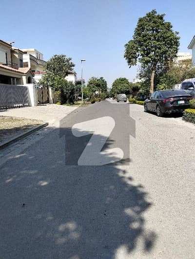 PRIME LOCATION TOP OF THE LINE KANAL SOLID LAND PLOT AVAIL FOR SALE PRIME LOCATION TOP OF THE LINE KANAL SOLID LAND PLOT AVAIL FOR SALE