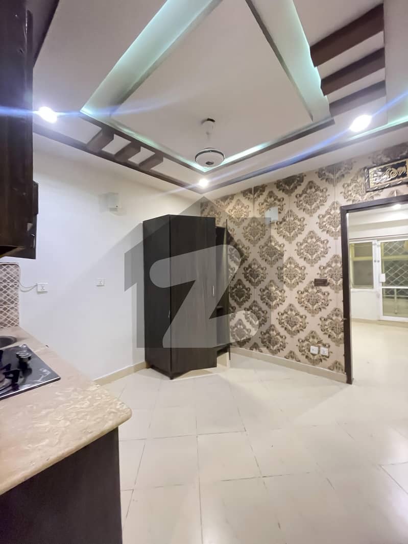 One Bed Apartment Available For Sale In E11/1 One Bed Apartment Available For Sale In E11/1