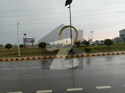 ڈی ایچ اے ڈیفینس گوجرانوالہ میں 1 کنال رہائشی پلاٹ 1.44 کروڑ میں برائے فروخت۔ ڈی ایچ اے ڈیفینس گوجرانوالہ میں 1 کنال رہائشی پلاٹ 1.44 کروڑ میں برائے فروخت۔