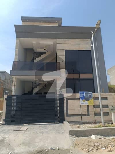 25x50, F Block, Multi Garden B-17 (2180 Series) House For Sale