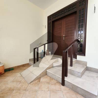 500 Sq. Yards Ground Portion For Rent DHA Phase 6, Karachi