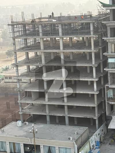 500 Sqft Semi Furnished 1-Bed Apartment in Arabian 99 Mall Bahria Orchard Phase-4