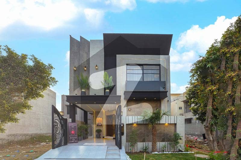 Beautifully Designed 5-Marla House for Sale Beautifully Designed 5-Marla House for Sale