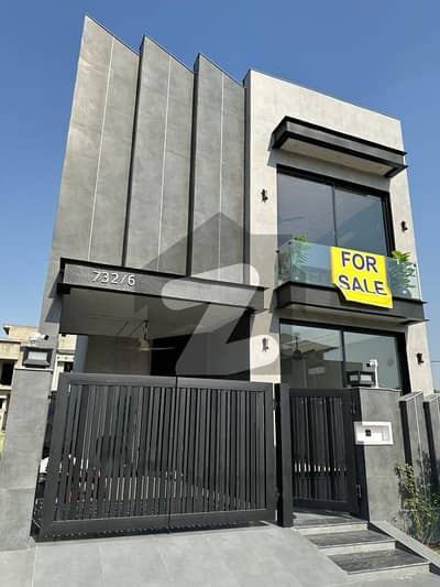 Brand New 5 Marla House for Sale in DHA 9 Town