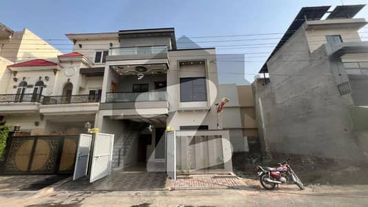 5 Marla Brand New House For Sale In Rehman Garden Phase 2 5 Beds Double Kitchen Near Park & Market 5 Marla Brand New House For Sale In Rehman Garden Phase 2 5 Beds Double Kitchen Near Park & Market