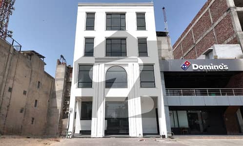 8 Marla Commercial Building For Sale
