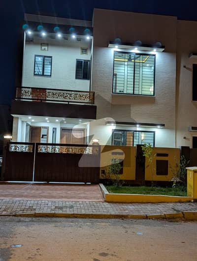 Bahria Town Phase 8 - Block M House For sale Sized 5 Marla