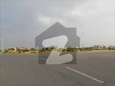 PLOT W-797 RESIDENTIAL PLOT LOCATED IN THE BEST BLOCK OF DHA LAHORE