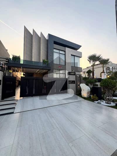 Architect-Designed 1 Kanal Mansion for Rent | 5-Bed Luxury Haven in DHA Phase 6