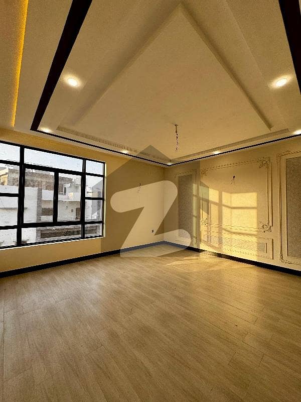 Luxury House For Your Luxurious Life Style Luxury House For Your Luxurious Life Style