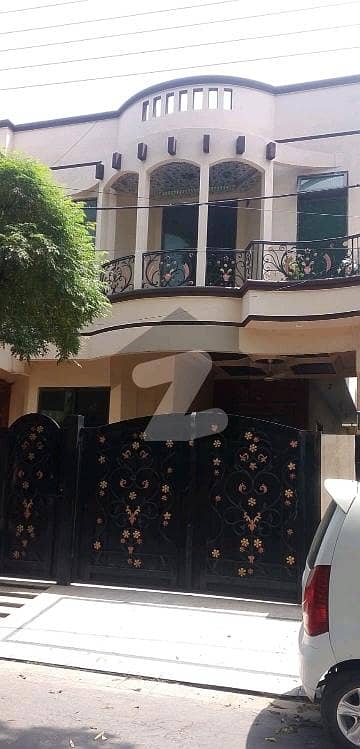 واپڈا ٹاؤن ۔ بلاک سی 1 واپڈا ٹاؤن,گوجرانوالہ میں 5 کمروں کا 10 مرلہ مکان 3.1 کروڑ میں برائے فروخت۔