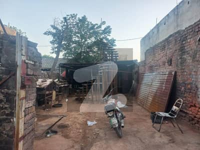 جی ٹی روڈ اسلام آباد میں 7 مرلہ Studio دکان 2.6 کروڑ میں برائے فروخت۔