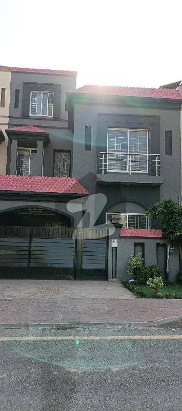 Well-Constructed House Available For Rent In Bahria Nasheman Iris Block