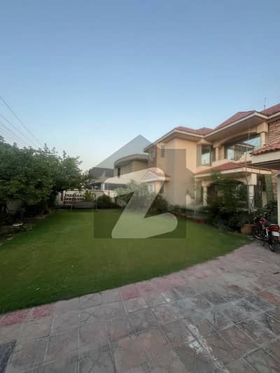 32 Marla Upper Portion Is Available For Rent In EME.
