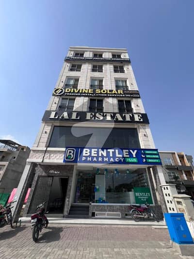 Corporate Office Space / 3rd Floor Hall for Rent Etihad Town Phase 1,lahore