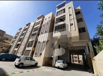 3 Bed DD Apartment For Sale In King Classic Scheme 33 Karachi | 1450 Sqft | Roof Access | Main University Road