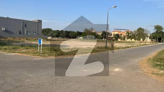 4 Kanal Pair Plot For Sale On Main Road Q Block DHA Phase 8 Air Avenue Lahore