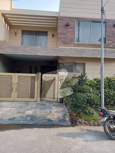 6 Marla House Is Available For sale