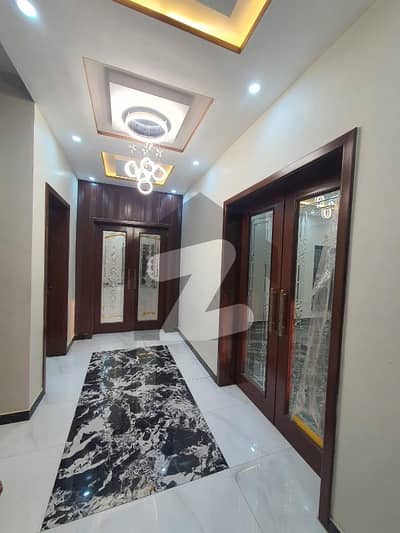 TILED FLOOR 1 KANAL UPER PORTION FOR RENT/ TIP PH2 UPER PORTION FOR RENT