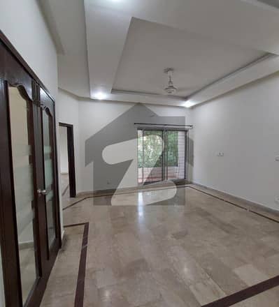 10 Marla House For Sale 10 Marla House For Sale