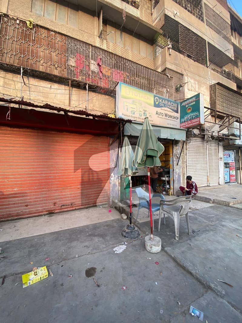 گلشنِ اقبال ٹاؤن کراچی میں 1 مرلہ Studio دکان 1.75 کروڑ میں برائے فروخت۔ گلشنِ اقبال ٹاؤن کراچی میں 1 مرلہ Studio دکان 1.75 کروڑ میں برائے فروخت۔