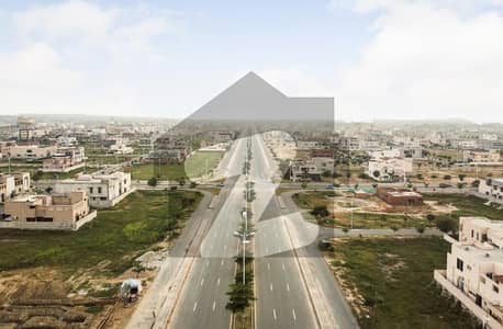 4 KANAL PLOT AVAILABLE IN DHA PHASE 7 EASY APPRACH TO MAIN CONFIRMED OPTION