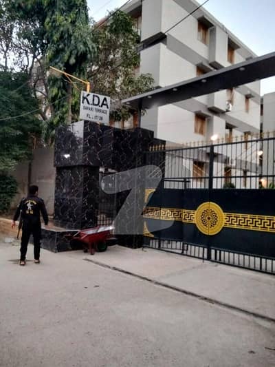 گلشنِ اقبال - بلاک 11 گلشنِ اقبال,گلشنِ اقبال ٹاؤن,کراچی میں 3 کمروں کا 8 مرلہ فلیٹ 3.5 کروڑ میں برائے فروخت۔