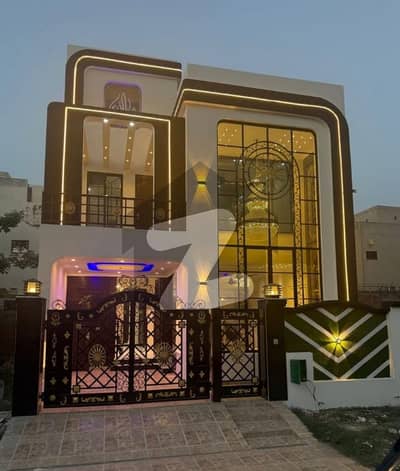 5 Marla Ultra Modern House for Sale Bahria Nasheman Lahore