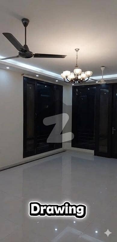 ڈی ایچ اے فیز 6 ڈی ایچ اے ڈیفینس,کراچی میں 3 کمروں کا 1 کنال زیریں پورشن 3.5 لاکھ میں کرایہ پر دستیاب ہے۔ ڈی ایچ اے فیز 6 ڈی ایچ اے ڈیفینس,کراچی میں 3 کمروں کا 1 کنال زیریں پورشن 3.5 لاکھ میں کرایہ پر دستیاب ہے۔