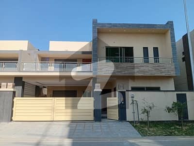 عسکری 6 ملیر کنٹونمنٹ,کینٹ,کراچی میں 5 کمروں کا 12 مرلہ مکان 1.25 لاکھ میں کرایہ پر دستیاب ہے۔