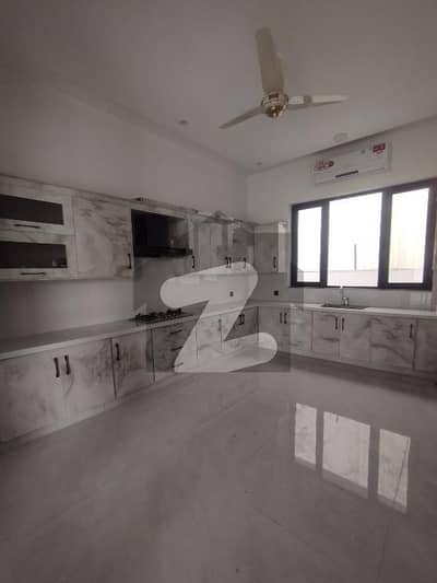 1 Kanal Beautiful Lower Portion Available For Rent Near All Facilities