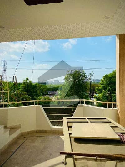 BUNGALOW FOR SALE GROUND-2 BLOCK 10 GULSHAN E IQBAL