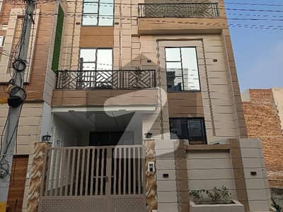 گرین ویلی سمندری روڈ,فیصل آباد میں 4 مرلہ مکان 1.7 کروڑ میں برائے فروخت۔