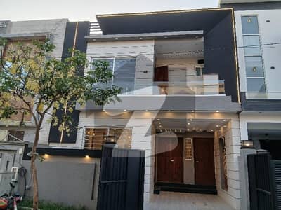05-Marla Brand New House For Sale Super Prime Location 05-Marla Brand New House For Sale Super Prime Location