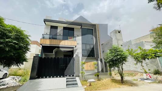 5 Marla 1.5 Storey Modern Design House For Sale 5 Marla 1.5 Storey Modern Design House For Sale