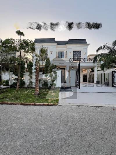 Triple Storey Top City 1 Kanal House For Rent