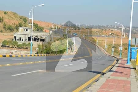 8.9 Marla Commercial Available For Sale In Main Dha Expressway