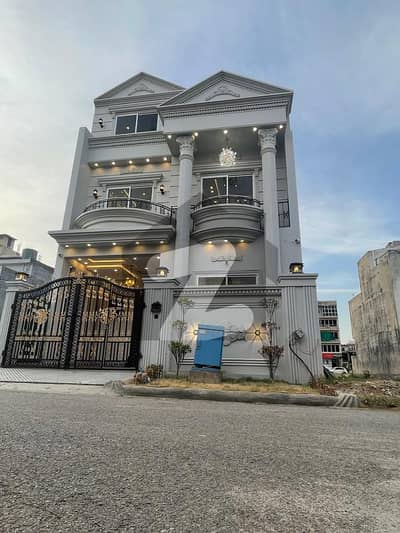 سٹی ہاؤسنگ سکیم جہلم میں 4 کمروں کا 5 مرلہ مکان 1.99 کروڑ میں برائے فروخت۔