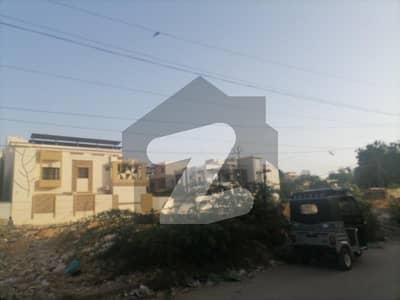 گلستانِِ جوہر ۔ بلاک 1 گلستانِ جوہر,کراچی میں 1 کنال رہائشی پلاٹ 6.5 کروڑ میں برائے فروخت۔