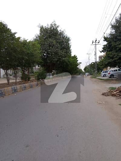 گلستانِِ جوہر ۔ بلاک 7 گلستانِ جوہر,کراچی میں 16 مرلہ کمرشل پلاٹ 16.5 کروڑ میں برائے فروخت۔ گلستانِِ جوہر ۔ بلاک 7 گلستانِ جوہر,کراچی میں 16 مرلہ کمرشل پلاٹ 16.5 کروڑ میں برائے فروخت۔