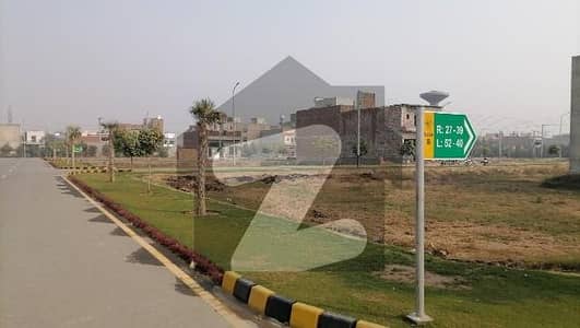A 4 Marla Residential Plot Located In Oasis Orchard Is Available For sale