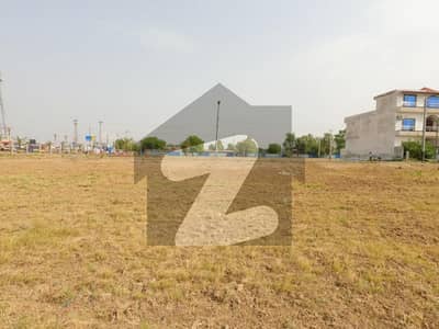 Main Ferozepur Road 3kanal Commercial plot for sale